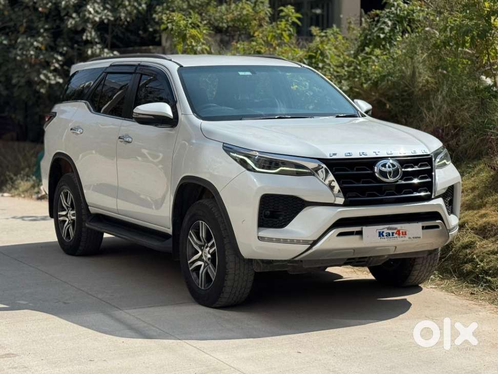 Toyota Fortuner [2021-ongoing] 2.8 2wd Diesel At, 2022, Diesel