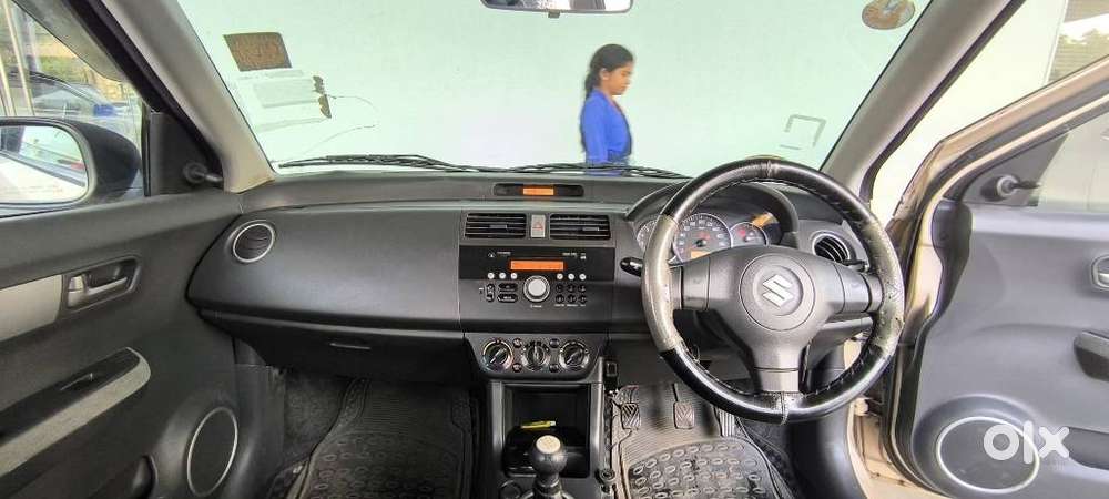 Maruti Suzuki Swift Dzire Tour, 2010, Petrol