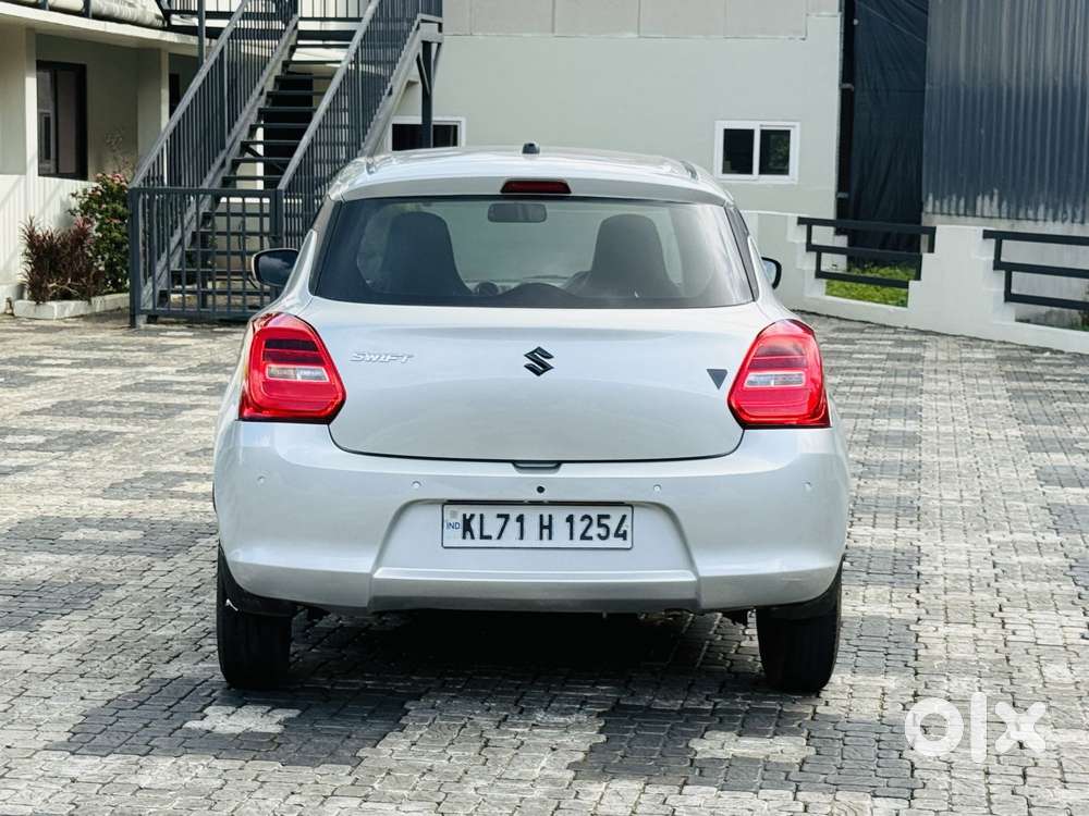 Maruti Suzuki Swift Lxi Option, 2019, Petrol