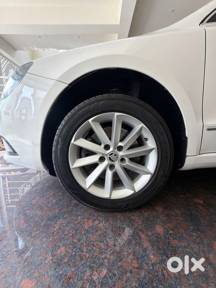 2015 Skoda Superb 1.8 Elegance Tsi Automatic  Mint Condition