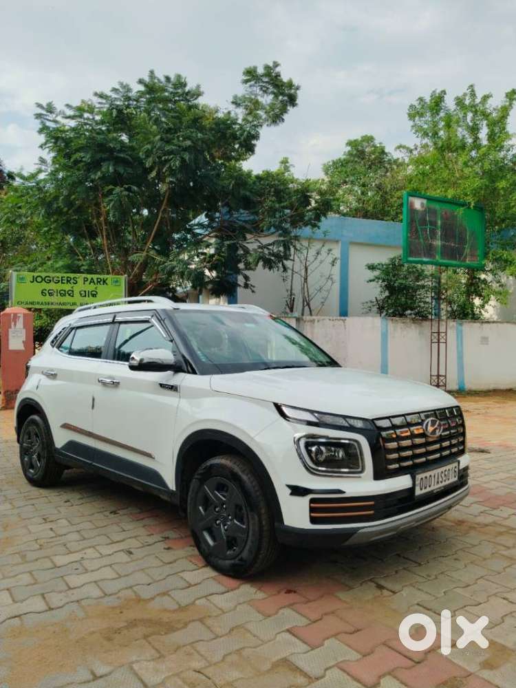 Hyundai Venue, 2023, Petrol