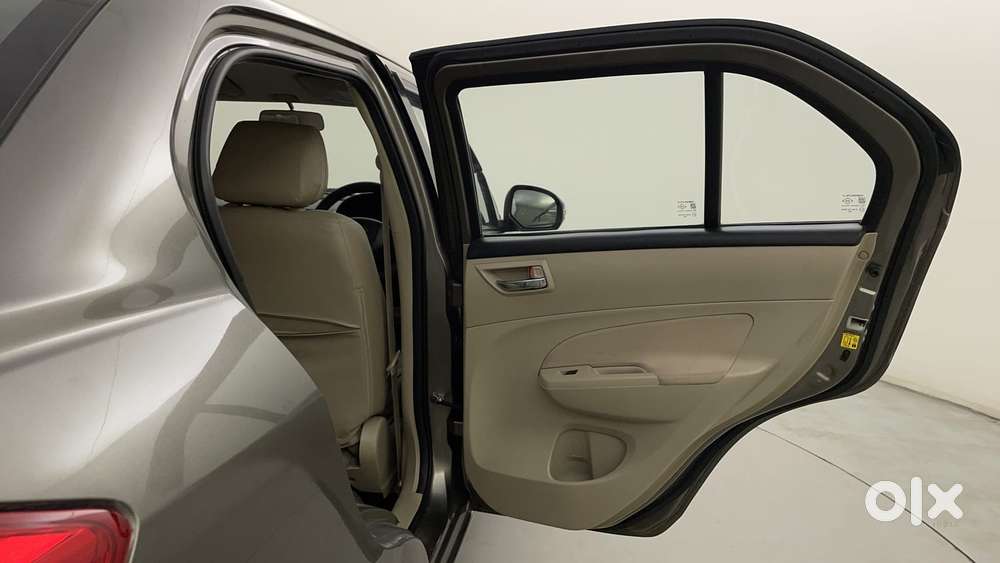 Maruti Suzuki Swift Dzire Vxi At, 2016, Petrol