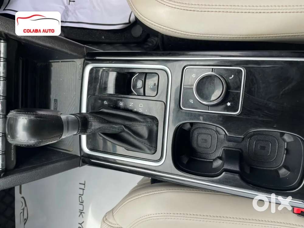 Mahindra Xuv700 Ax7 Luxury Pack Awd, 2021, Petrol
