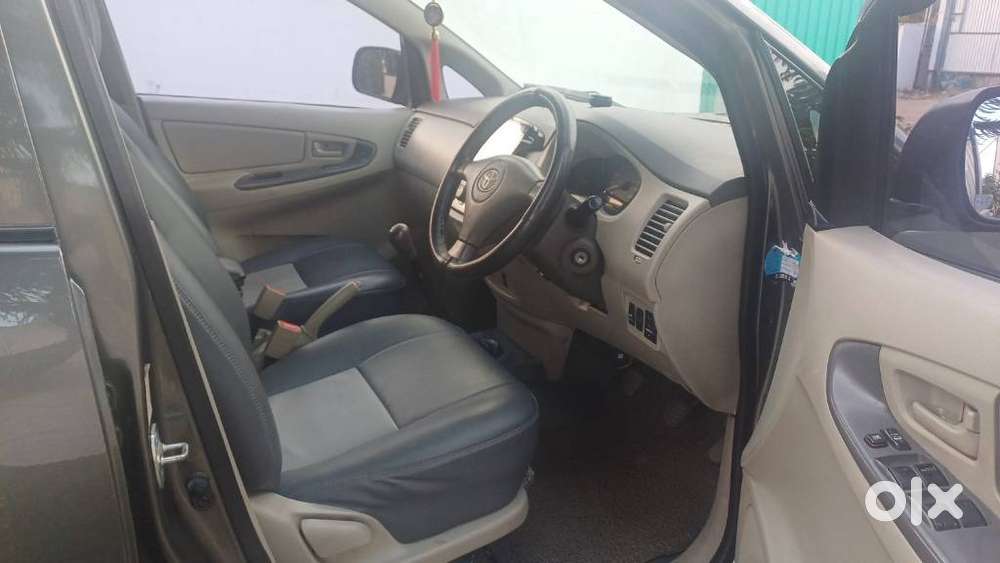Toyota Innova, 2012, Diesel