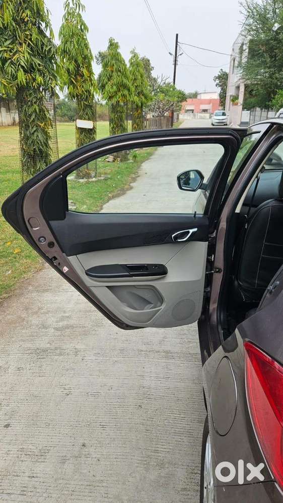 Tata Tiago 2016 Petrol Well Maintained