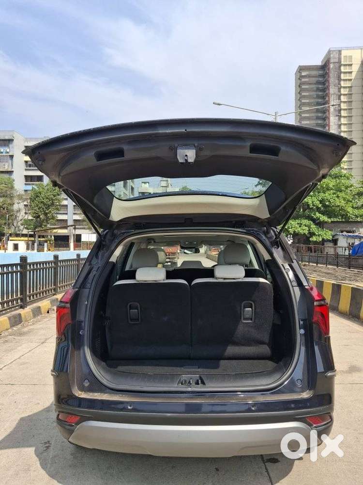 Mahindra Xuv700 2.2 Ax 7 Diesel At Str Awd, 2022, Diesel