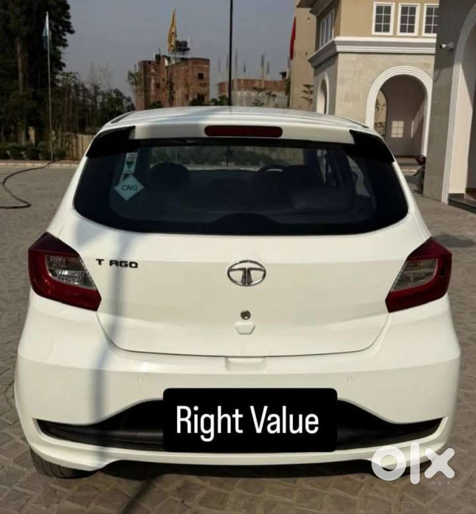 Tata Tigor Xe, 2022, Petrol