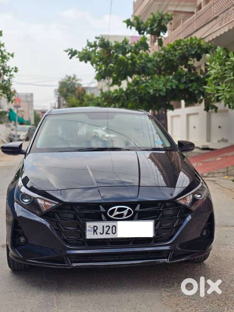 Hyundai I20 Asta 1.2 Mt Dual Tone, 2023, Petrol