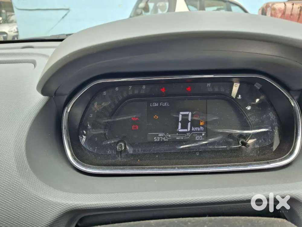 Tata Tiago 2025 Petrol Well Maintained