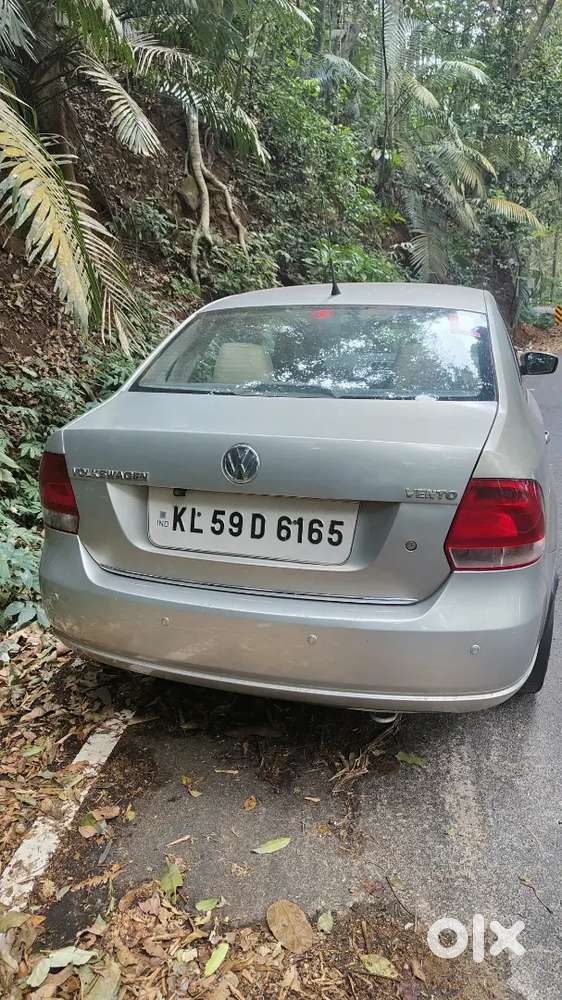 Volkswagen Vento Automatic 2013 Petrol 69000 Km Driven