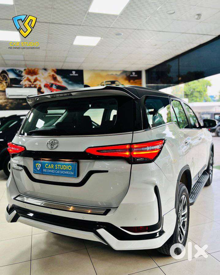 Toyota Fortuner Legender 4x2 At 2.8, 2025, Diesel