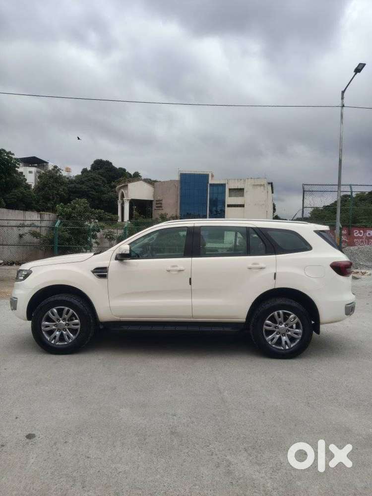 Ford Endeavour 3.2 Trend At 4x4, 2016, Diesel