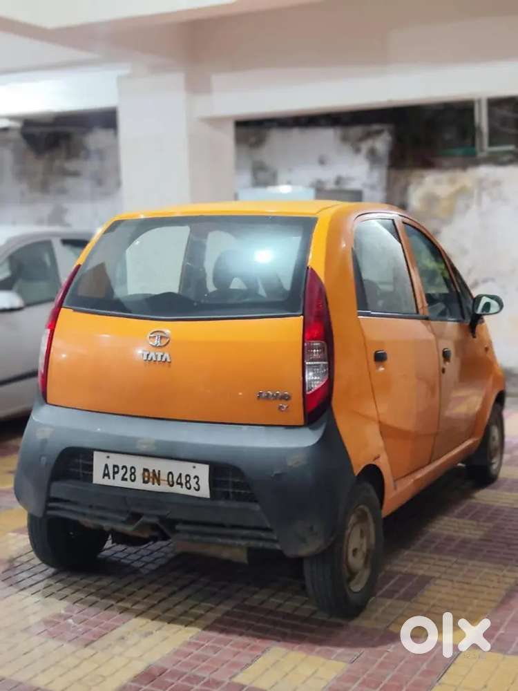 Tata Nano Petrol 2011