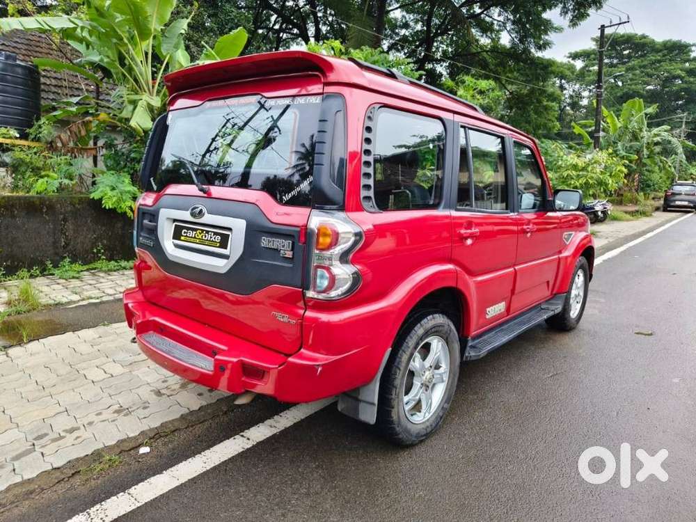 Mahindra Scorpio S10 7 Seater, 2015, Diesel