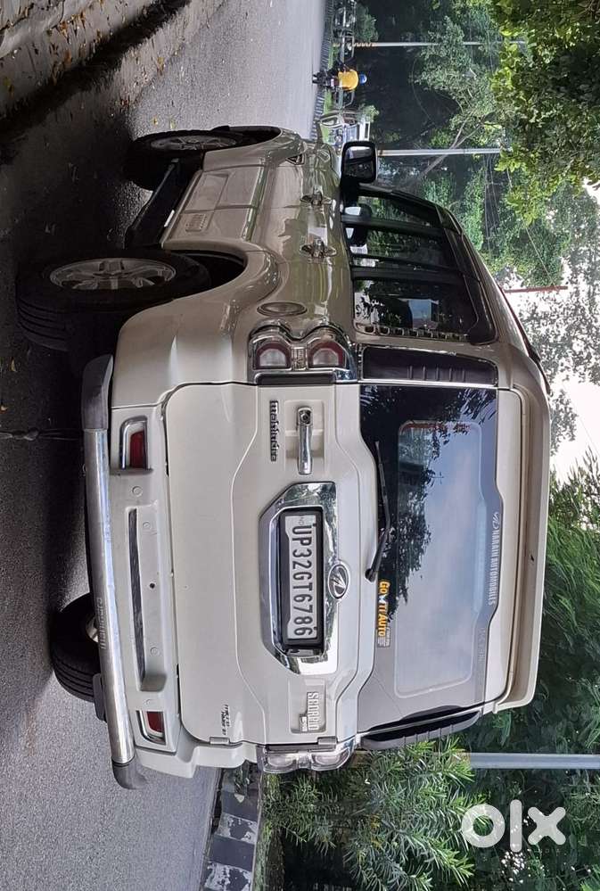 Mahindra Scorpio S10, 2015, Diesel