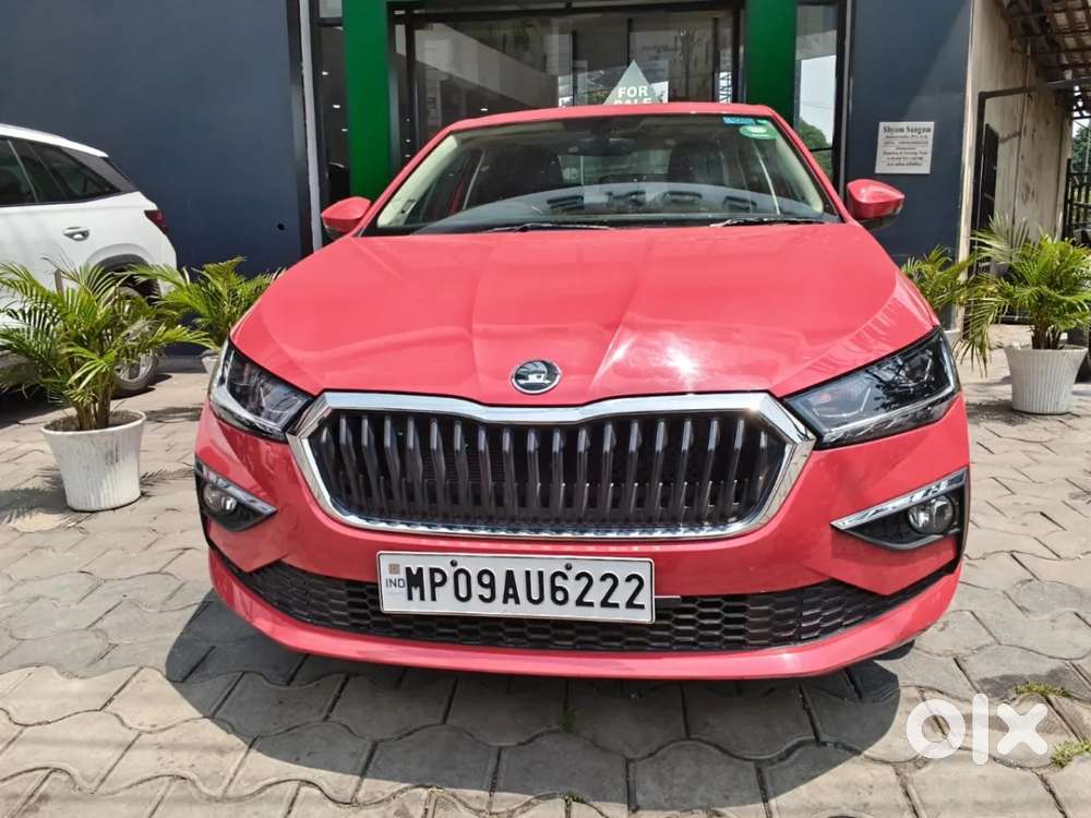 Skoda Slavia, 2025, Petrol