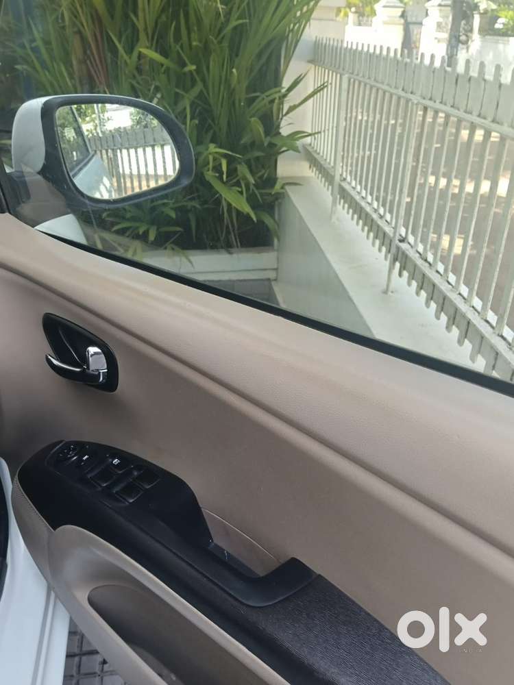 Hyundai I10 Petrol Manual 2011