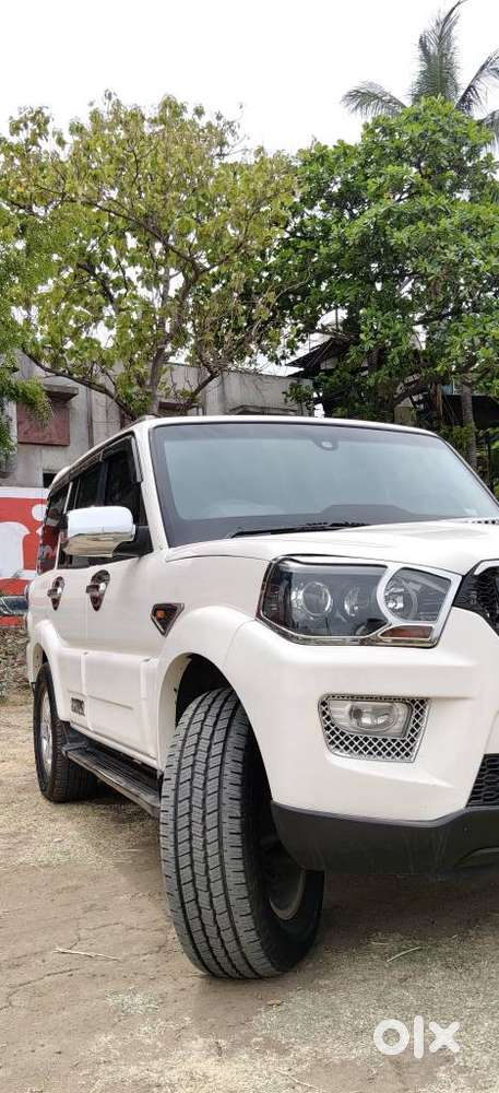 Mahindra Scorpio Classic, 2015, Diesel