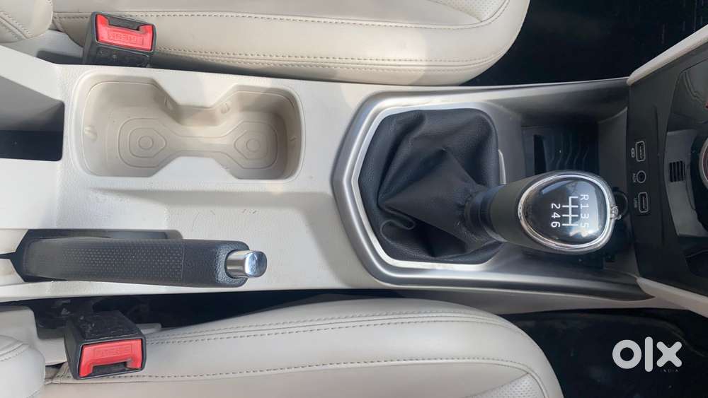 Mahindra Xuv300 W8 Option Diesel, 2019, Diesel