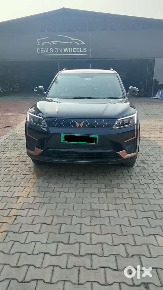 Mahindra Xuv400 Ev, 2023, Electric