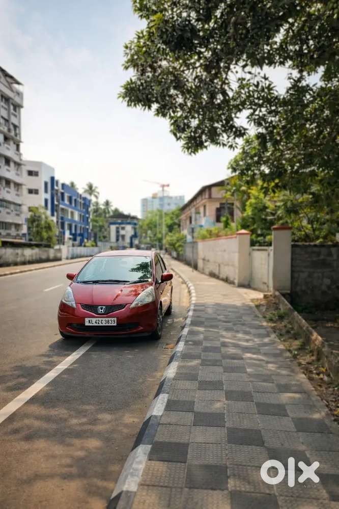 Honda Jazz 2009 Petrol  Well Maintained  Kl Registration