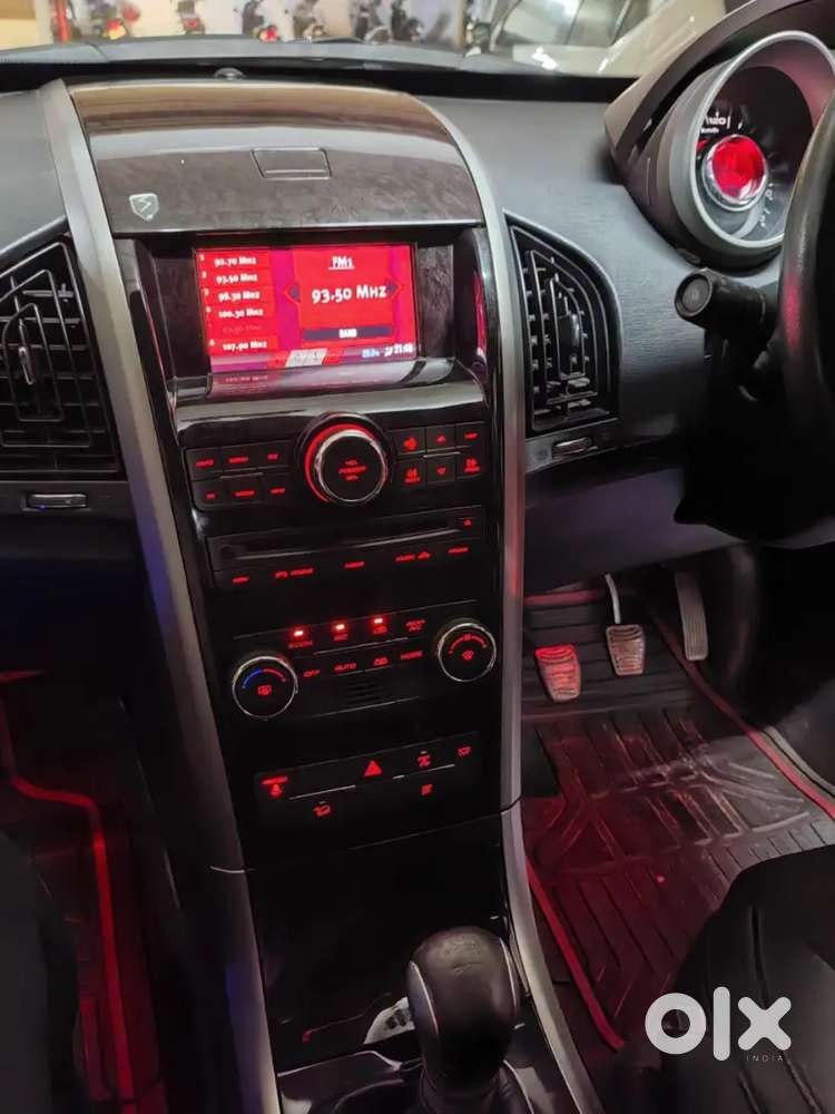 Mahindra Xuv500 2014 Diesel 142000 Km Driven