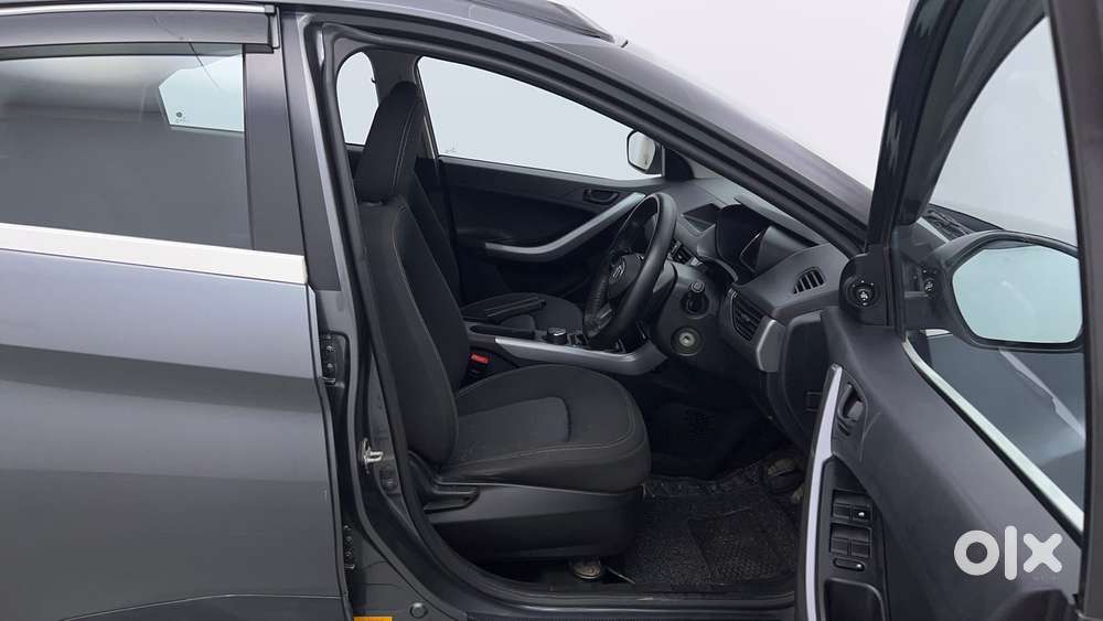 Tata Nexon 1.2 Revotron Xm, 2020, Petrol