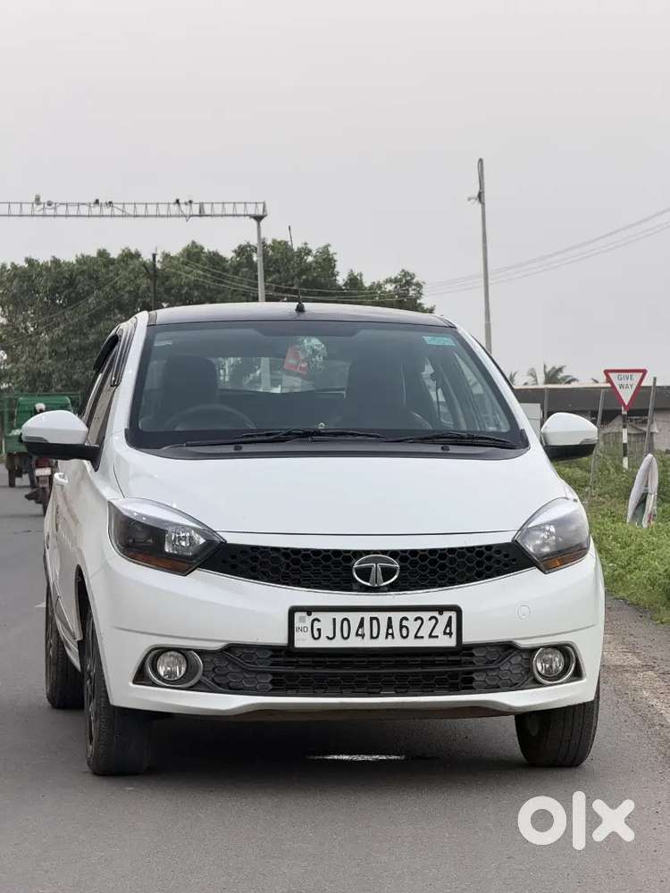Tata Tiago Xz+ Top Model December 2019 
1st Owner.  Wellmaintained