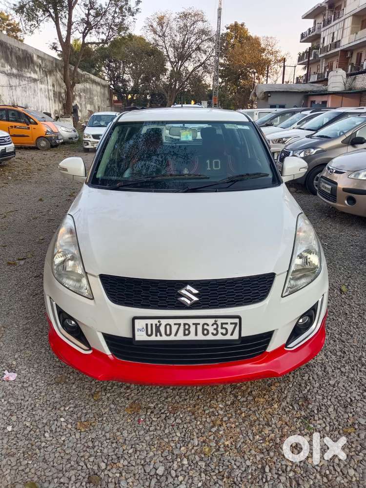 Maruti Suzuki Swift Vxi With Abs, 2016, Petrol
