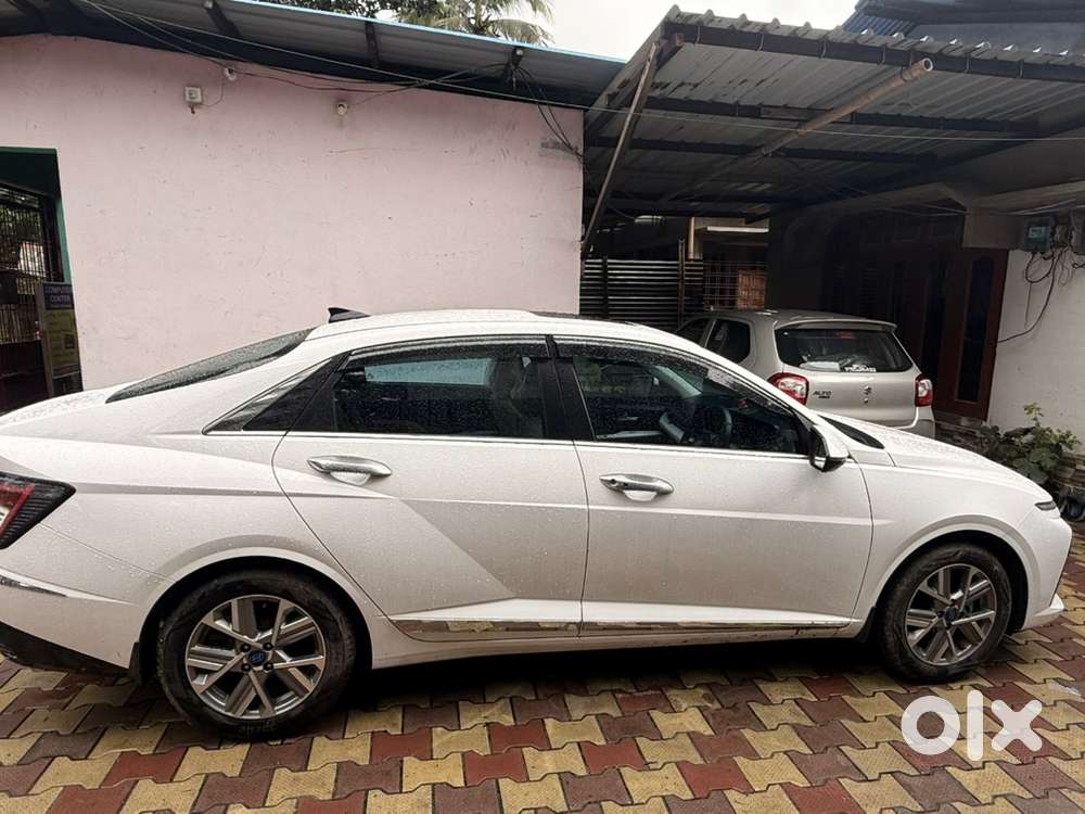 Hyundai Verna Petrol Manual 2024