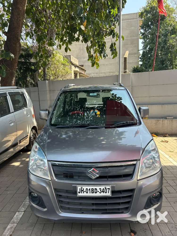 Fully Condition Top Model Original Colour Non Accidental No Any Work