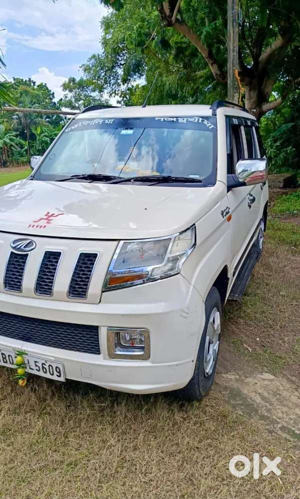 Mahindra Tuv 300 2017 Diesel Automatic