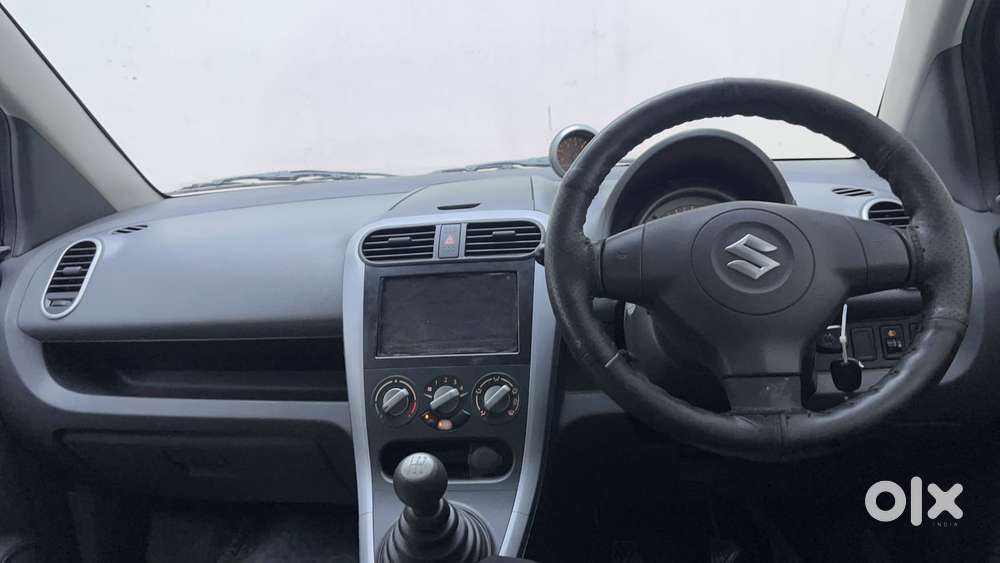 Maruti Suzuki Ritz 2009-2011 Vxi, 2013, Petrol