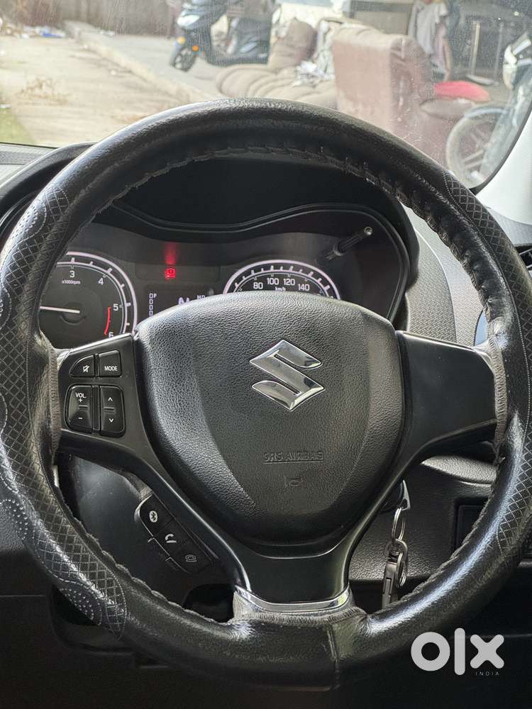 Maruti Suzuki Brezza Zxi Plus At, 2018, Diesel