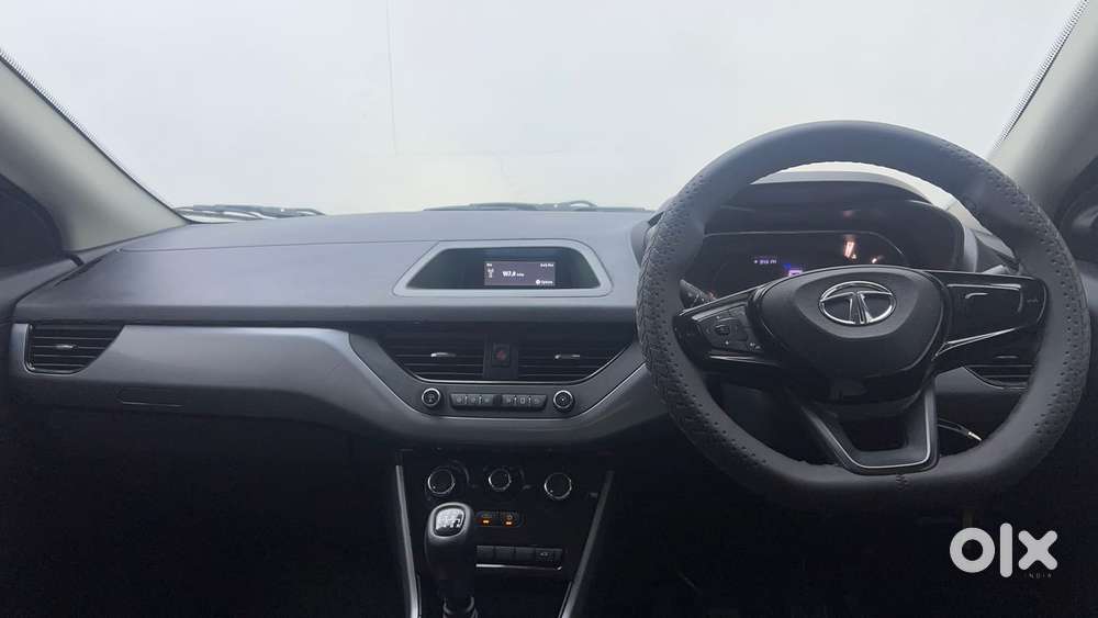 Tata Nexon 1.5 Revotorq Xm (s), 2021, Diesel