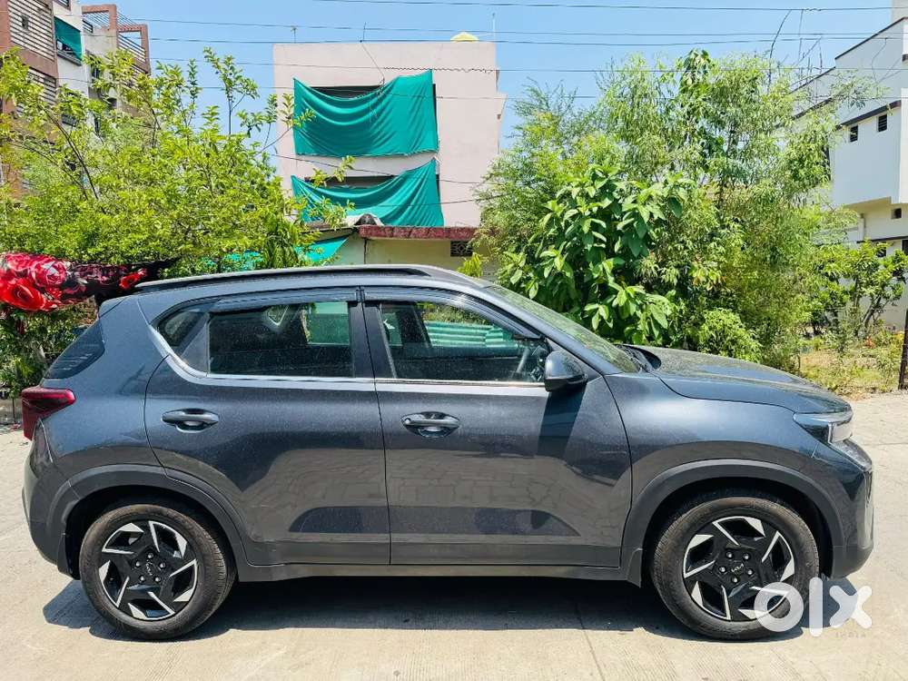 Kia Sonet 2025 Petrol Well Maintained