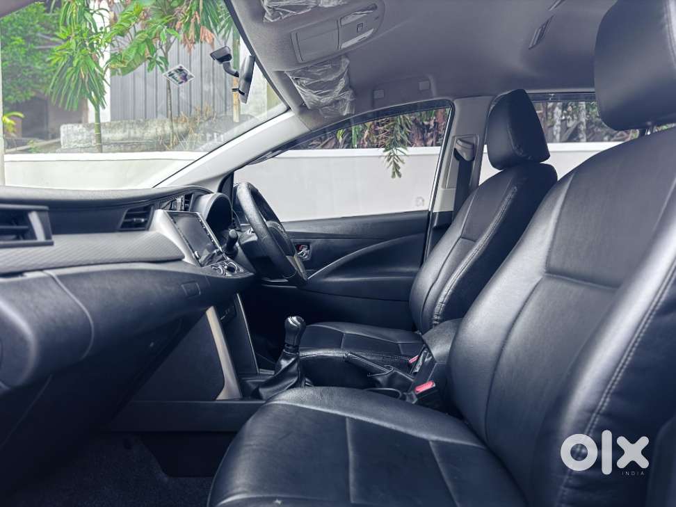 Toyota Innova Crysta [2020-ongoing] 2.7 Gx At 7 Str, 2021, Diesel