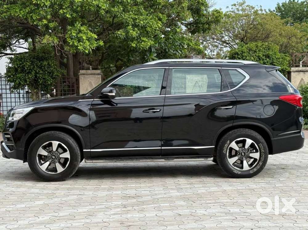 Mahindra Alturas G4 4wd At, 2019, Diesel