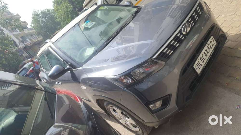 Xuv300, Single Owner, Top Model With Sunroof