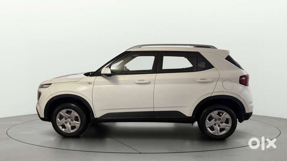 Hyundai Venue 1.2 S Plus, 2021, Petrol
