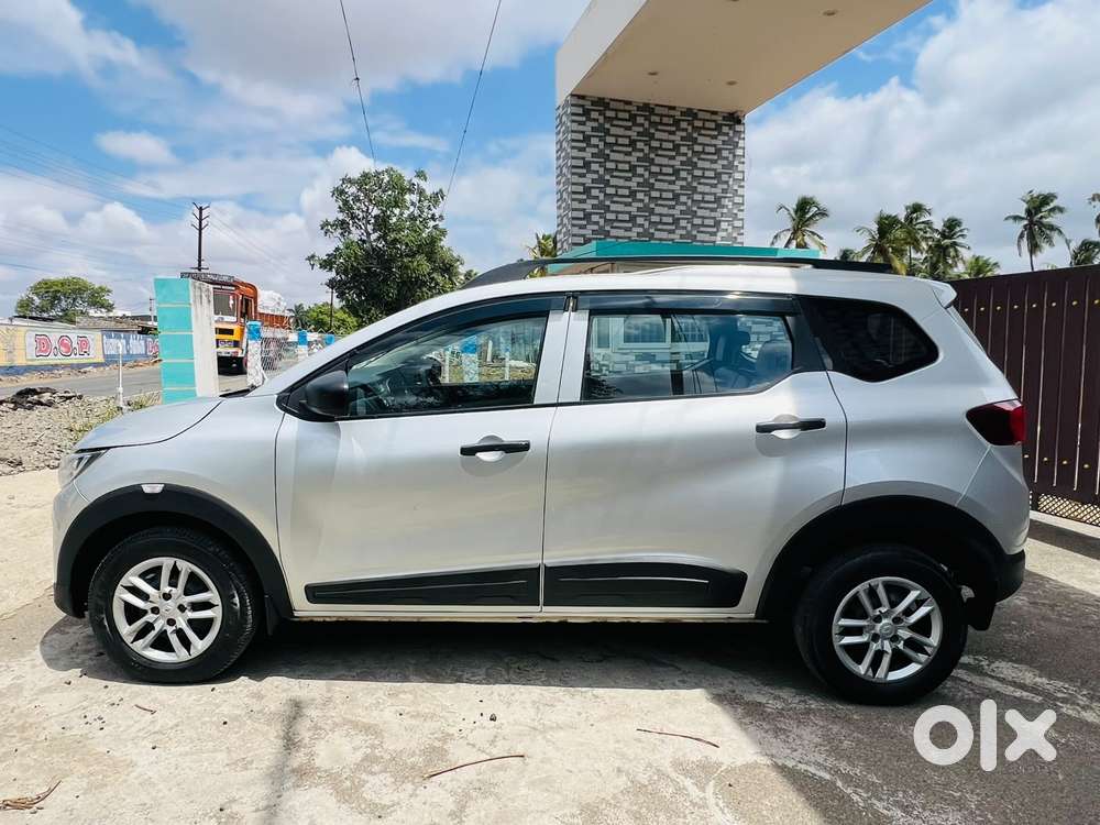 Renault Triber Rxl, 2022, Petrol