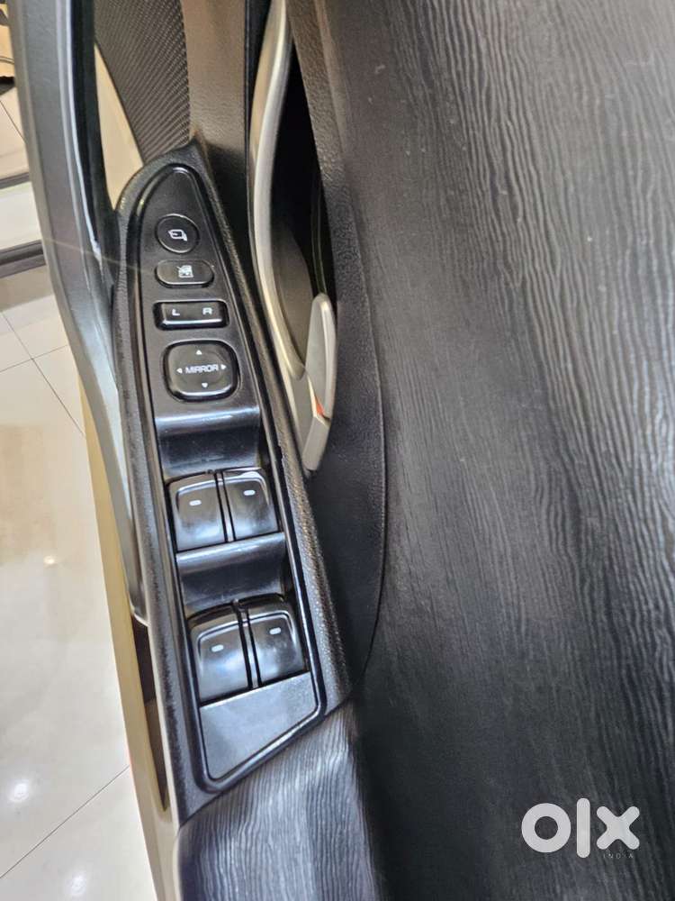 Mahindra Xuv500 W10 2wd, 2015, Diesel