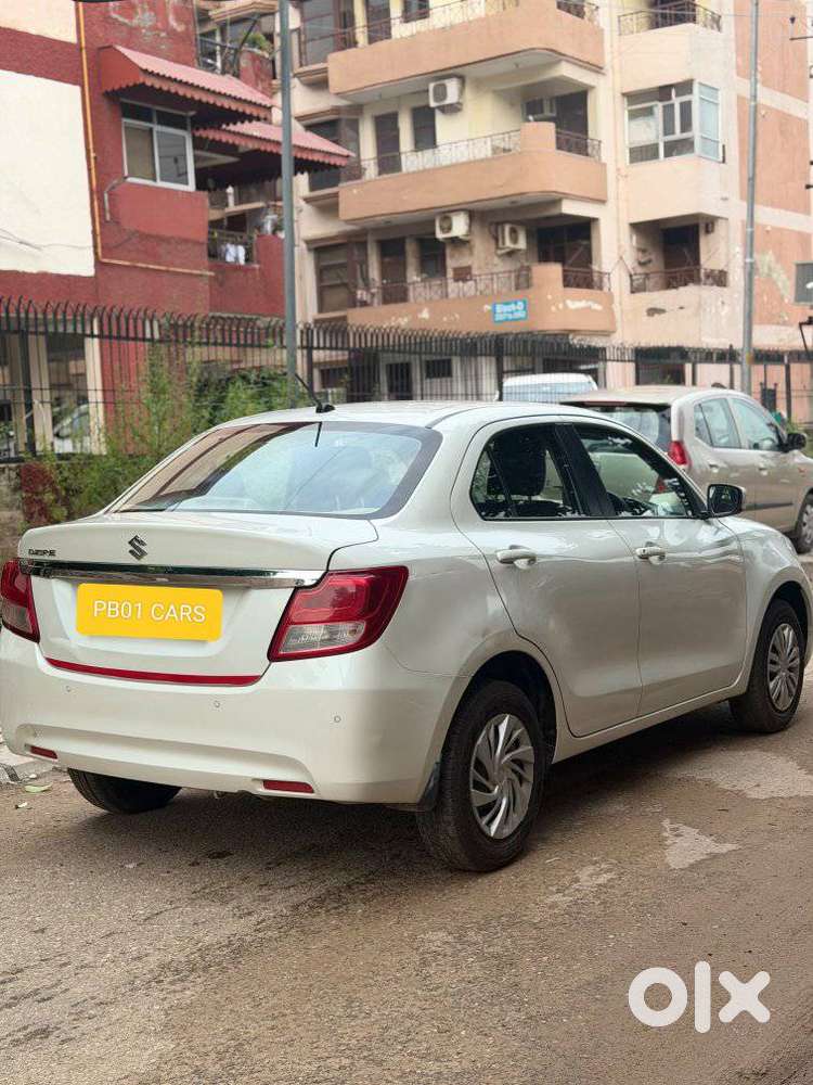 Maruti Suzuki Swift Dzire Vxi(o) Mt, 2022, Cng & Hybrids