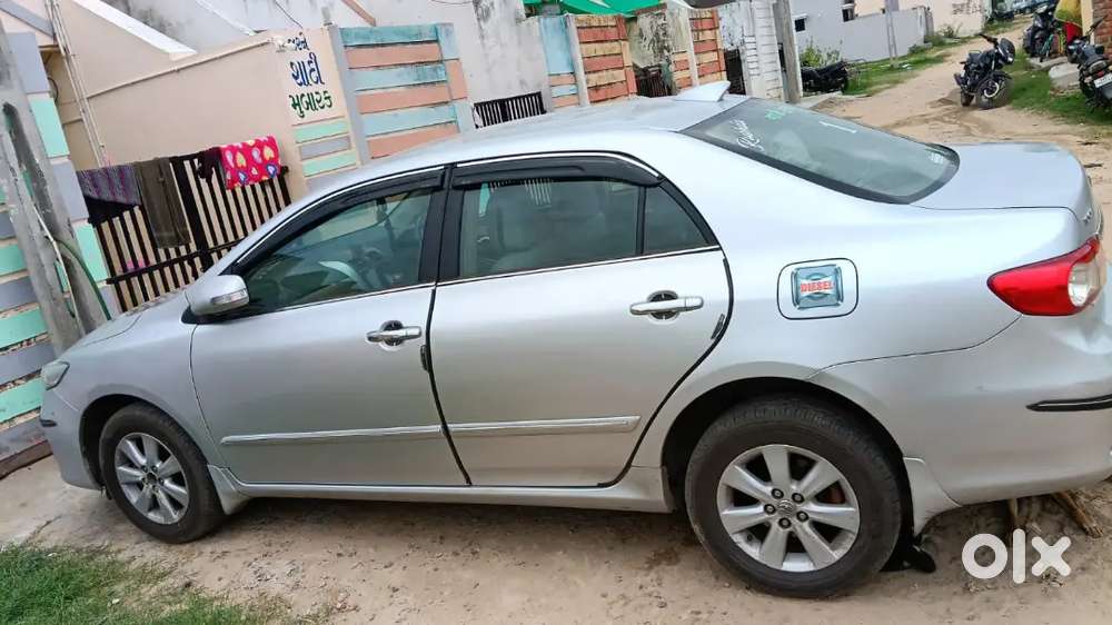 Toyota Corolla Altis Diesel 2011