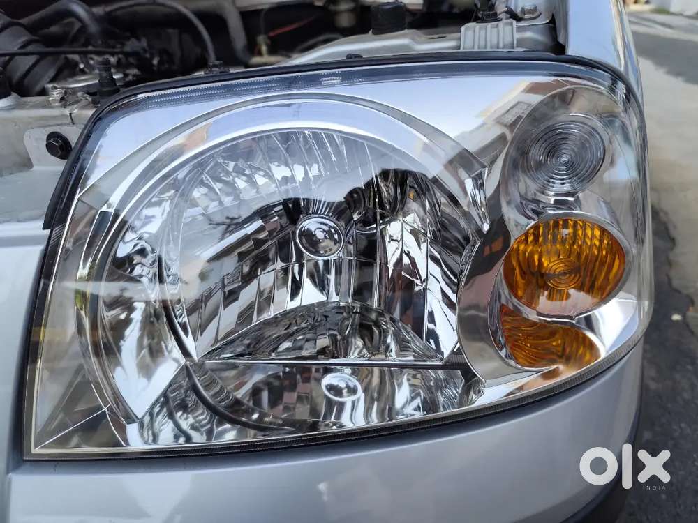 Santro Xing Gls -2011- Petrol/lpg - Company Service