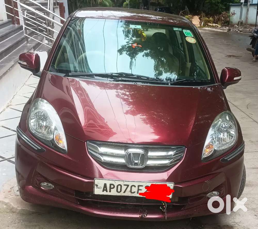 Honda Amaze 2014 Diesel Well Maintained.top End Model, 2 Air Bags.