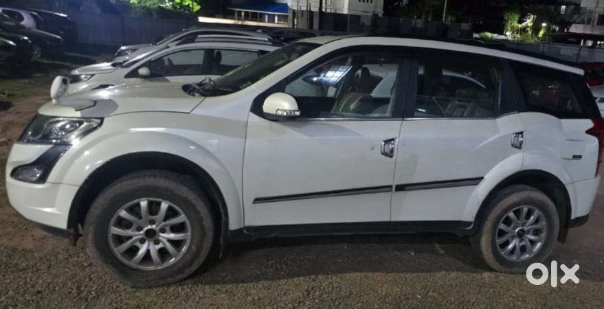 Mahindra Xuv500 At W10 Awd, 2016, Diesel