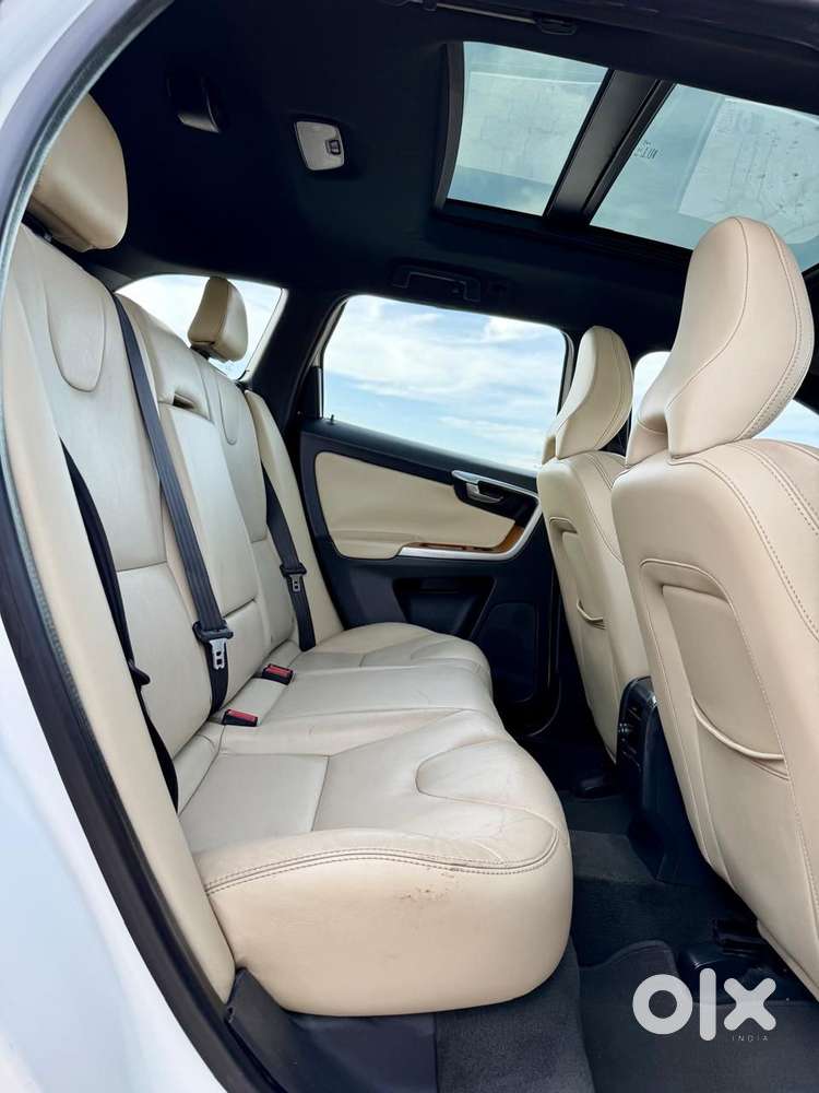 Volvo Xc60 Momentum D4, 2017, Diesel