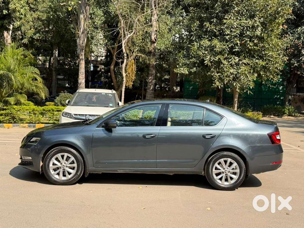 Skoda Octavia 1.8 Tsi Style Plus At, 2017, Petrol