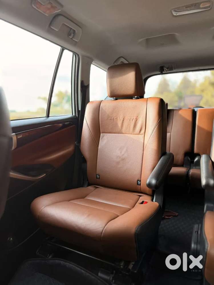 Toyota Innova Crysta [2020-ongoing] 2.4 Zx At 7 Str, 2021, Diesel